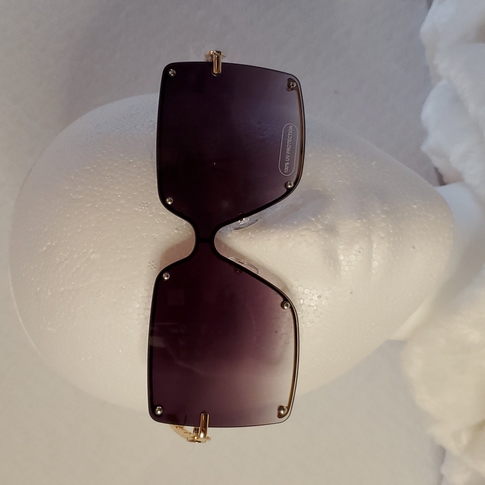 BRAND NEW*Womens oversize square frameless shade sunglasses black and gold tone